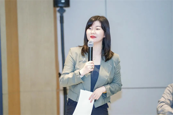 “Li+學(xué)社”高端對話：警惕全球化機遇下，鋰電企業(yè)的出海挑戰(zhàn)和技術(shù)迭代風險