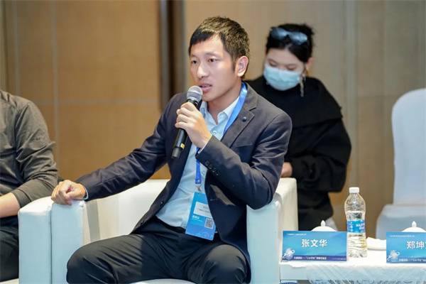“Li+學(xué)社”高端對話：警惕全球化機遇下，鋰電企業(yè)的出海挑戰(zhàn)和技術(shù)迭代風險