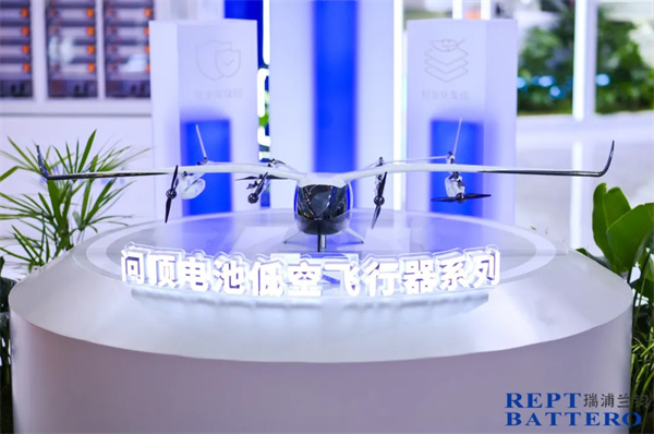 破局 eVTOL 電池難題 瑞浦蘭鈞推出問頂 ?50Ah三元電池